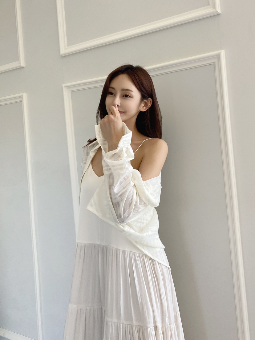CLOTH韓國直郵東大門實拍女裝新品時尚真品人氣襯衫蕾絲衫透視CLOTH襯衫/蕾絲衫