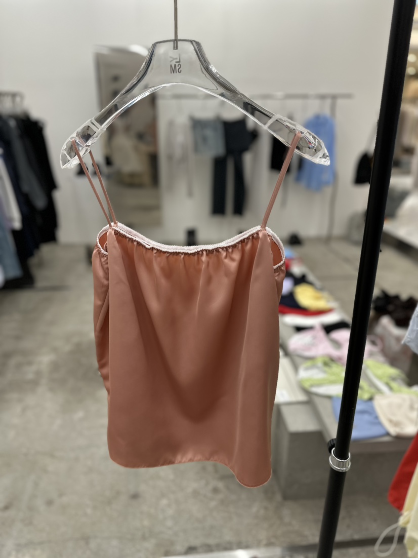 LYSM/MORE THAN YESTERDAY韓國直郵東大門代購女裝新品職業吊帶背心LYSM/MORE THAN YESTERDAY吊帶/背心