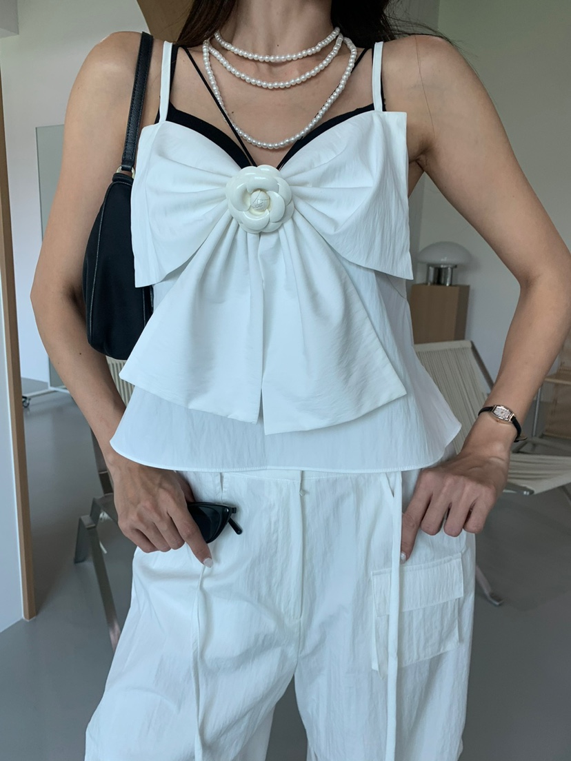 BANI BLUBH韓國直郵東大門代購女裝新款休閑熱賣職業吊帶背心BANI BLUSH吊帶/背心