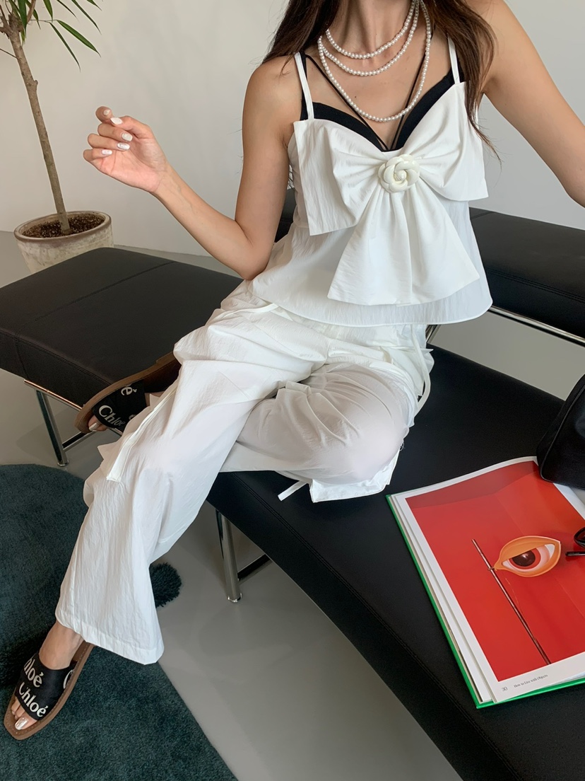 BANI BLUBH韓國直郵東大門代購女裝新款休閑熱賣職業吊帶背心BANI BLUSH吊帶/背心