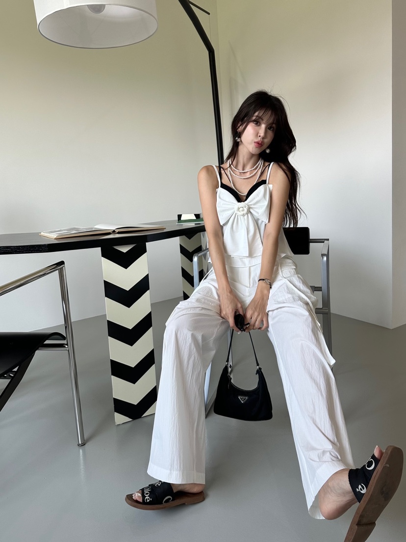 BANI BLUBH韓國直郵東大門代購女裝新款休閑熱賣職業吊帶背心BANI BLUSH吊帶/背心