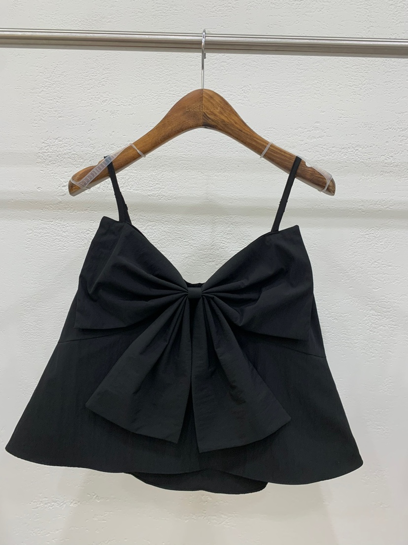 BANI BLUBH韓國直郵東大門代購女裝新款休閑熱賣職業吊帶背心BANI BLUSH吊帶/背心圖色2