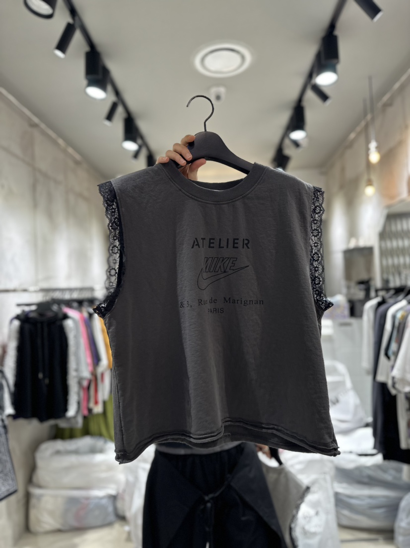 VANTA直郵韓國代購女裝新款推薦人氣時尚職業24春夏吊帶背心蕾絲VANTA吊帶/背心圖色2