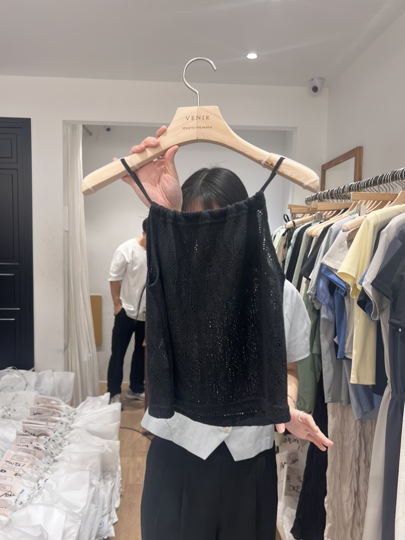 VENIR韓國直郵女裝新款時尚休閑人氣熱賣職業真品推薦吊帶背心VENIR-a吊帶/背心