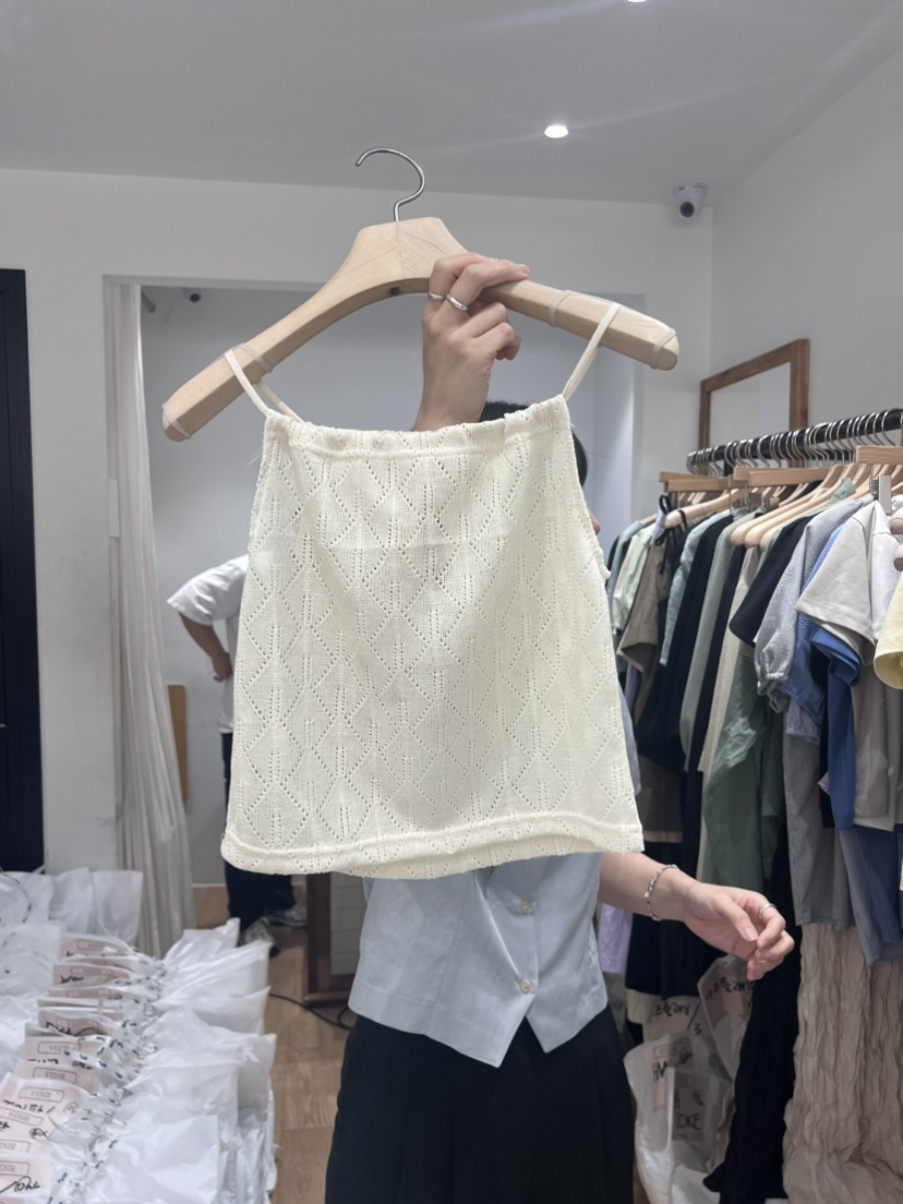 VENIR韓國直郵女裝新款時尚休閑人氣熱賣職業真品推薦吊帶背心VENIR-a吊帶/背心圖色5