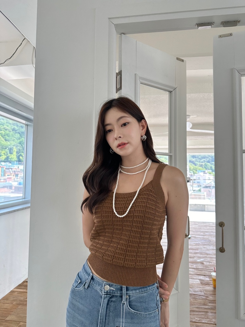 BANI BLUBH韓國直郵東大門實拍女裝新款職業吊帶背心短款針織BANI BLUSH吊帶/背心