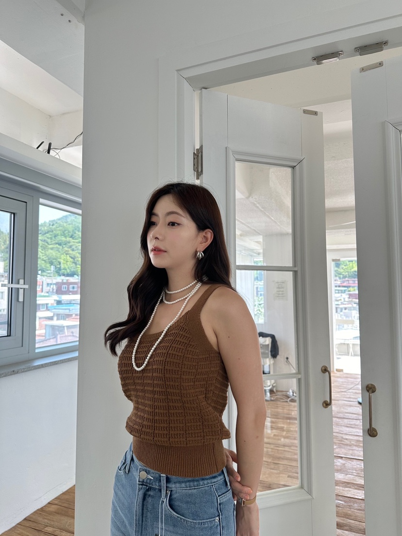 BANI BLUBH韓國直郵東大門實拍女裝新款職業吊帶背心短款針織BANI BLUSH吊帶/背心