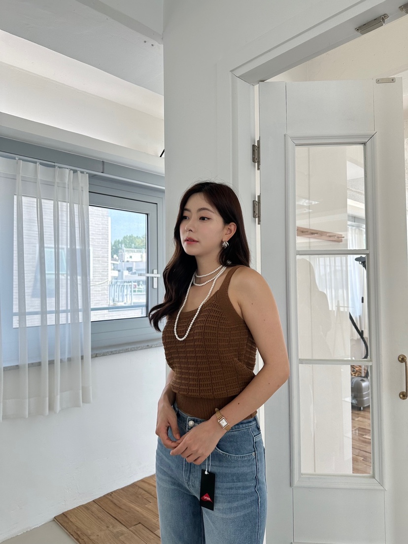 BANI BLUBH韓國直郵東大門實拍女裝新款職業吊帶背心短款針織BANI BLUSH吊帶/背心