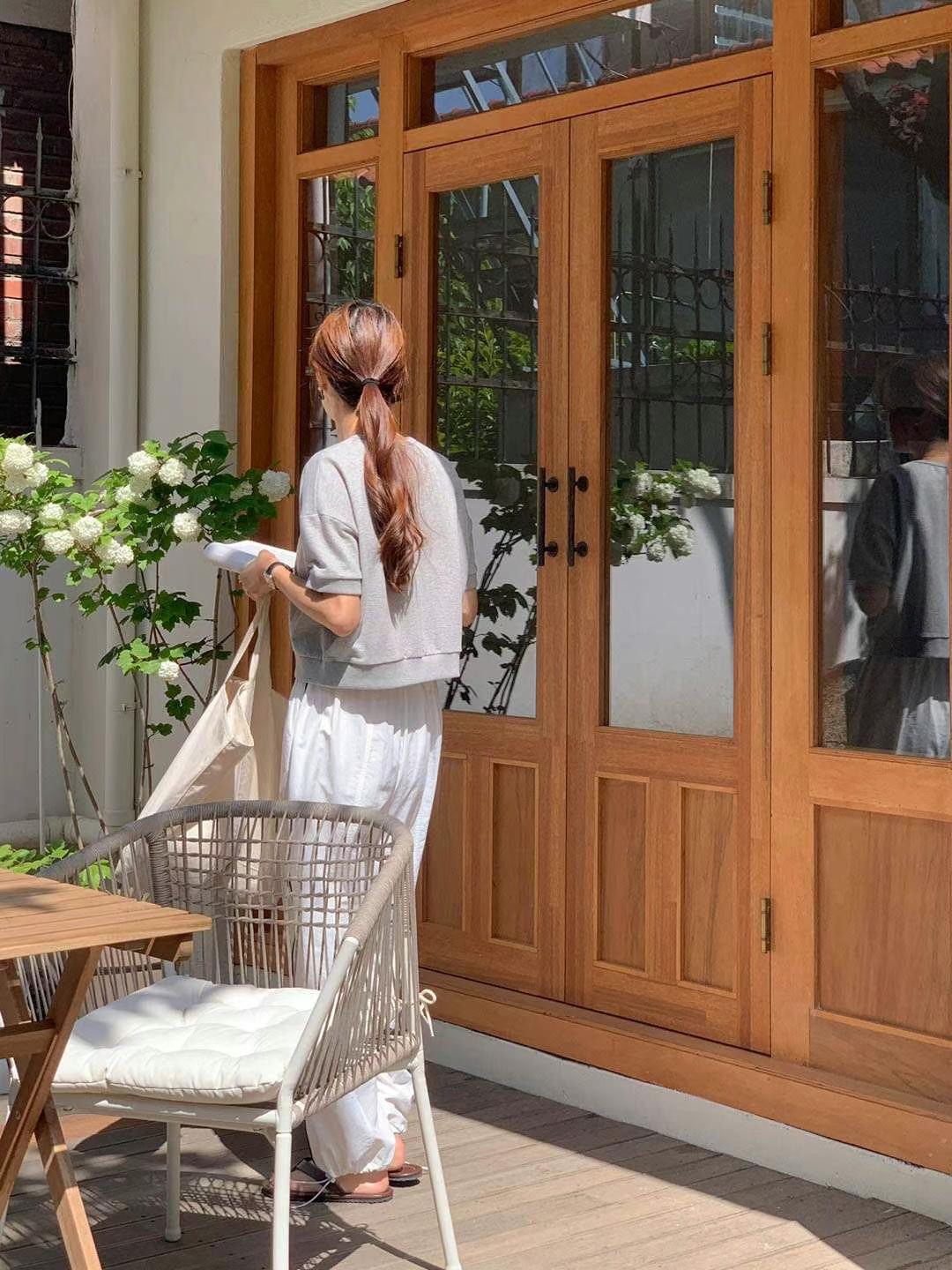 AREING直郵韓國代購女裝新款人氣時尚休閑推薦真品職業衛衣AREING衛衣