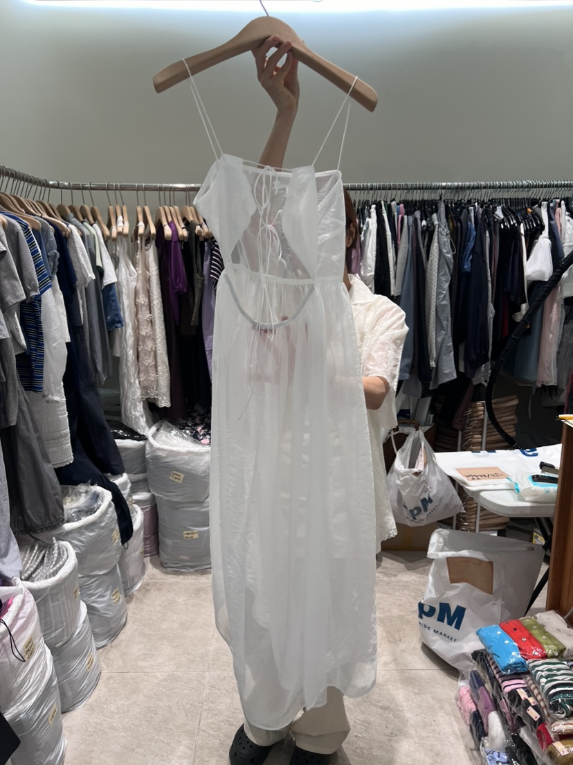 SOLD OUT韓國直郵東大門實拍女士新款24秋夏真品休閑連衣裙FLat OGI連衣裙