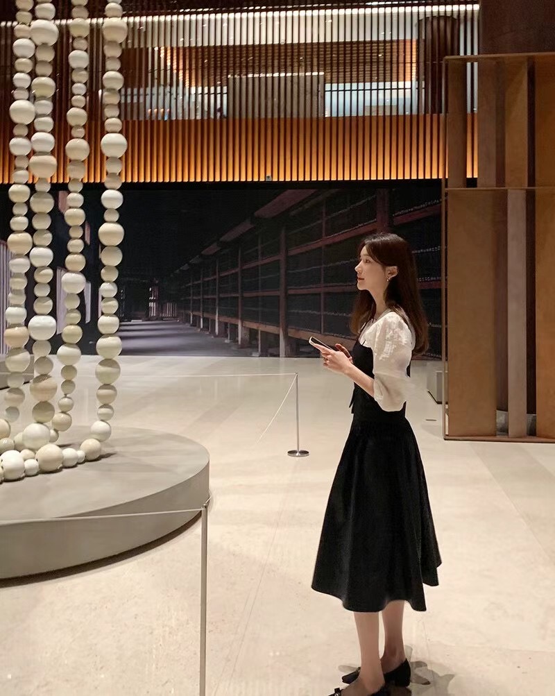 Le vral韓國直郵東大門代購女裝新品職業24春夏熱賣連衣裙Le vral連衣裙