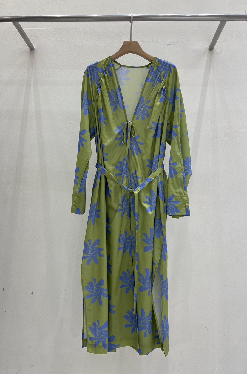 MU i韓國直郵東大門實拍女裝新品人氣職業時尚24秋夏連衣裙Mu:i-Q連衣裙圖色3