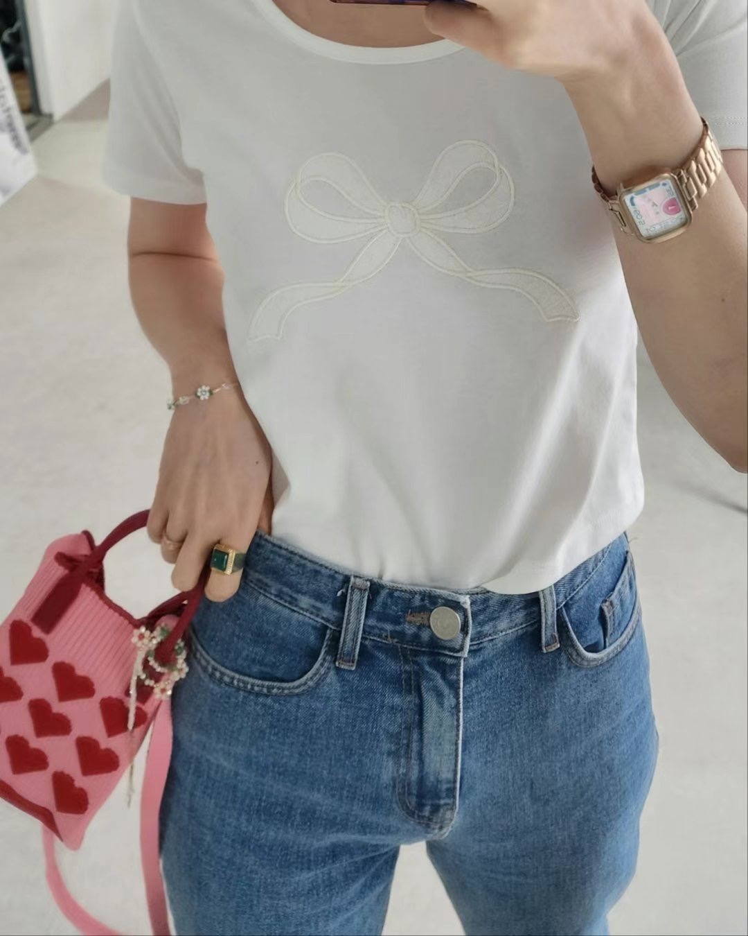 OFTHEDAY韓國直郵東大門實拍女士新品推薦休閑職業熱賣T恤蕾絲OFTHEDAYT恤圖色2