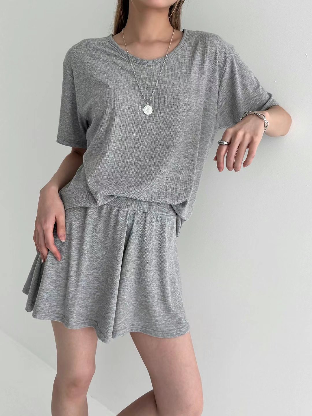 QUEENS MADE韓國直郵女裝新品人氣真品24春夏時尚休閑套裝QUEENS MADE套裝