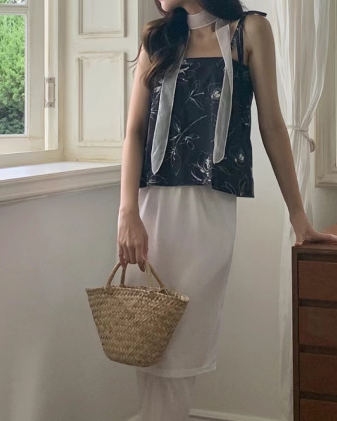 OEUF韓國直郵東大門實拍女裝新款時尚推薦24春夏吊帶背心OEUF吊帶/背心