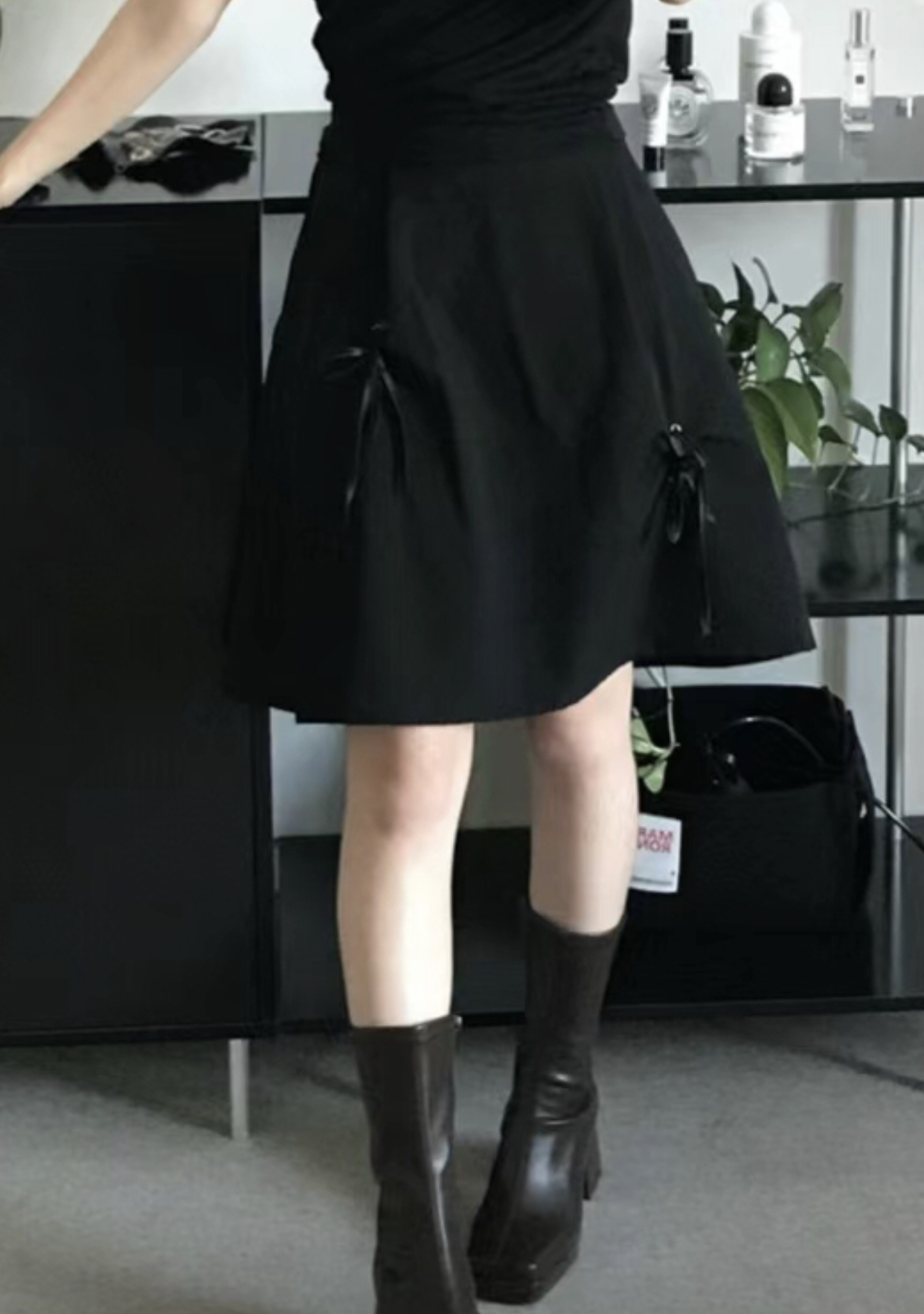 OEUF韓國直郵東大門代購女裝新品休閑職業時尚人氣24春夏短裙OEUF短裙圖色2