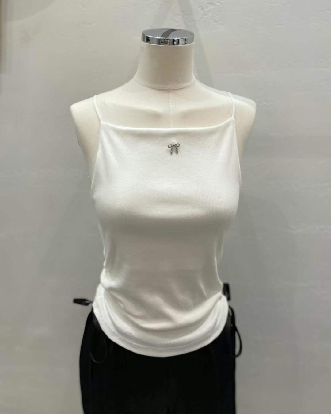 OEUF韓國直郵東大門代購女裝新品熱賣真品休閑人氣吊帶背心OEUF吊帶/背心