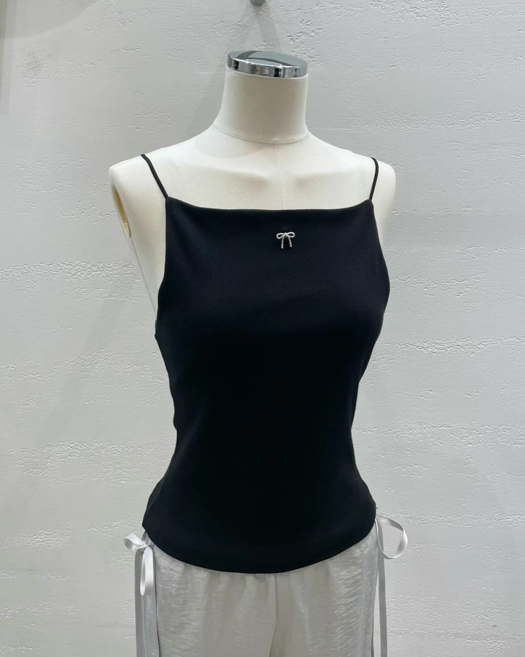 OEUF韓國直郵東大門代購女裝新品熱賣真品休閑人氣吊帶背心OEUF吊帶/背心圖色2