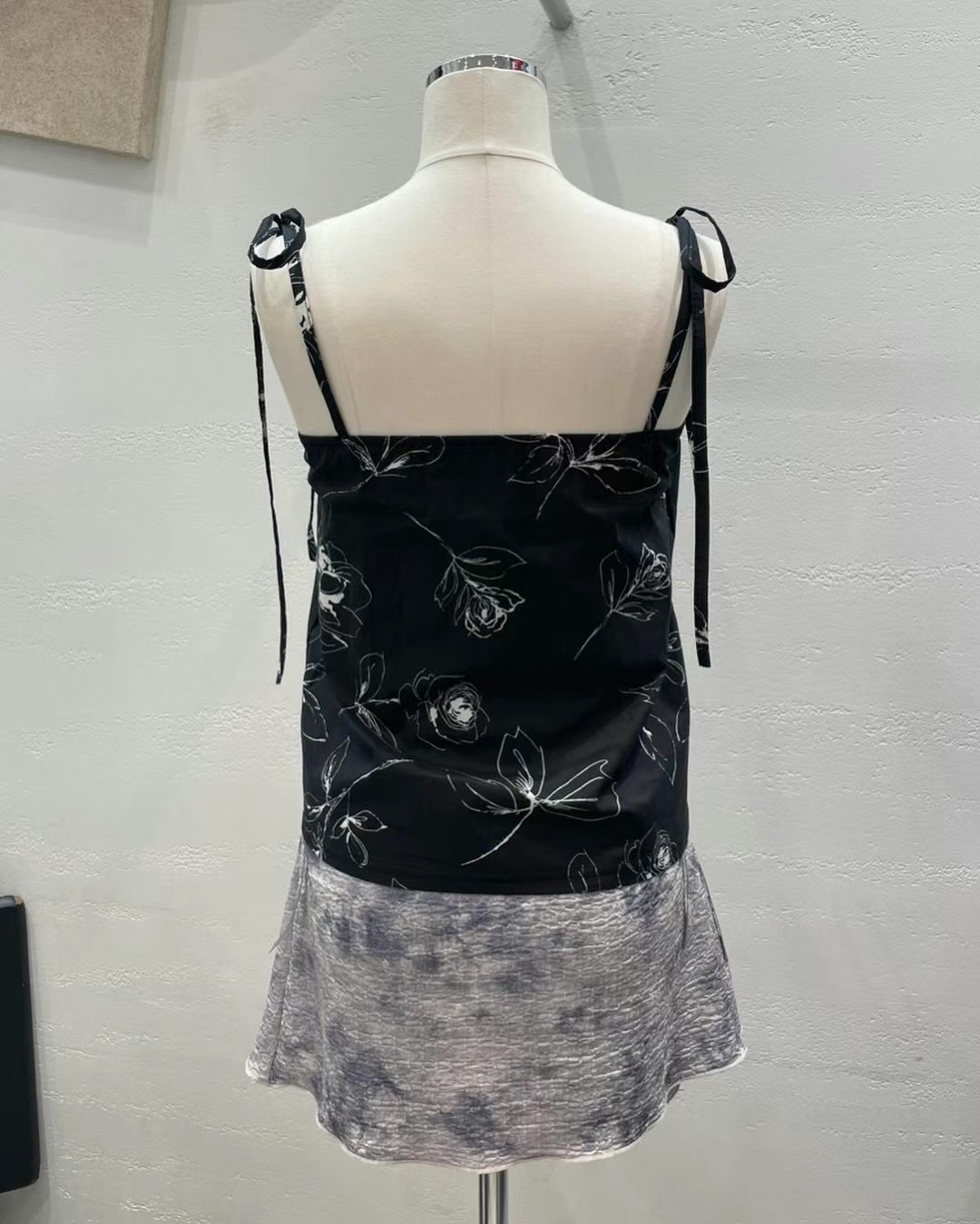 OEUF韓國直郵東大門代購女裝新品休閑熱賣推薦人氣吊帶背心OEUF吊帶/背心