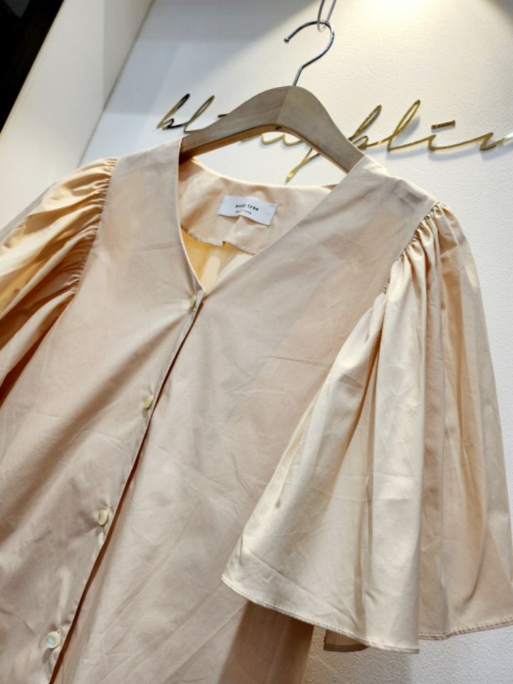 BLING BLING直郵韓國代購女裝新品24春夏推薦襯衫蕾絲衫BLING BLING-S襯衫/蕾絲衫
