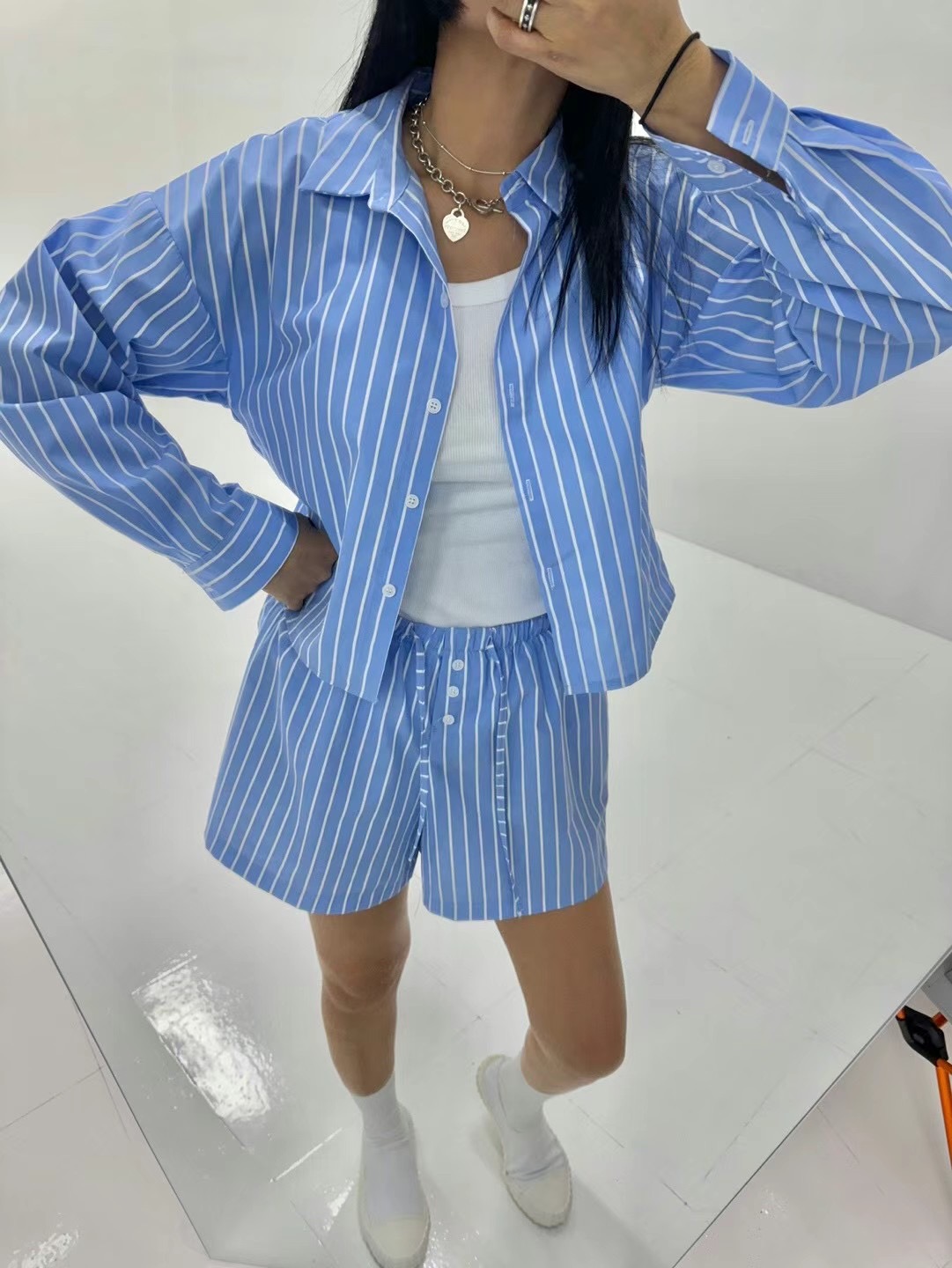 LIKE A直郵韓國代購女裝新款時尚推薦休閑真品24春夏套裝LIKE A套裝圖色2