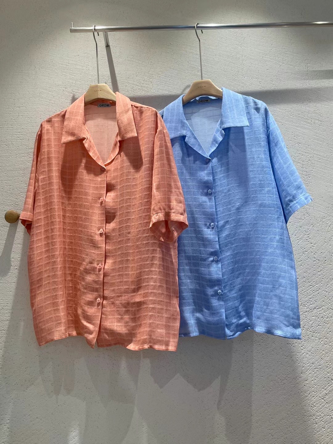 WHERELL韓國直郵女士新款24秋夏人氣推薦真品襯衫蕾絲衫格子FORUS襯衫/蕾絲衫圖色2左二色