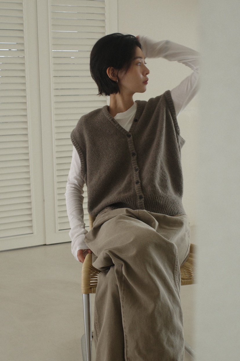OVER RICH韓國直郵東大門代購女裝新品真品24春夏時尚馬甲OVER RICH馬甲