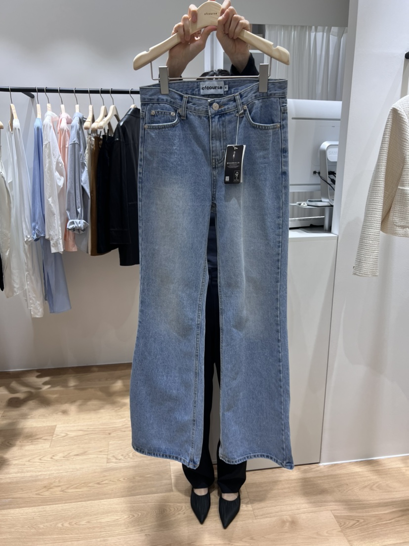 OFCOURSE韓國直郵東大門實拍女裝新款24春夏牛仔褲牛仔布OFCOURSE牛仔褲圖色1