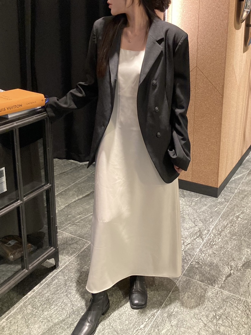 ROUGH韓國直郵東大門實拍女士新款真品人氣24秋夏職業連衣裙ROUGH連衣裙