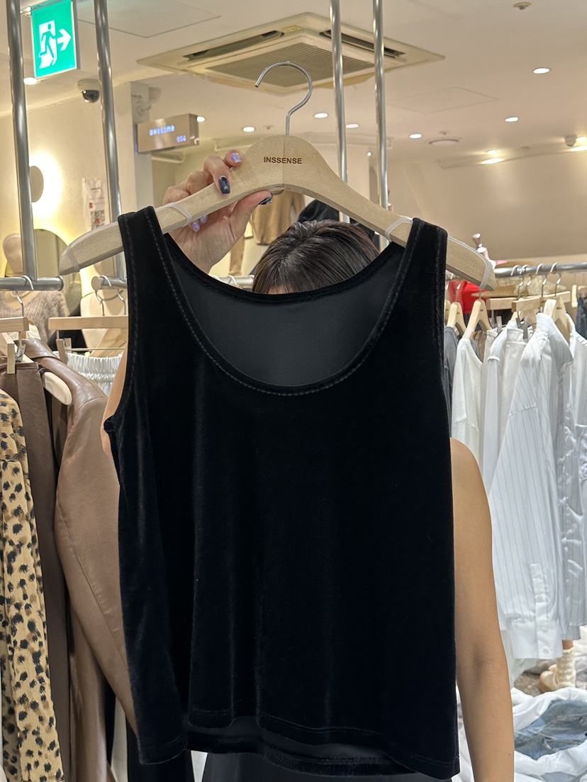 INSSENSE-A韓國直郵女裝新款24春夏真品職業吊帶背心天鵝絨INSSENSE-A吊帶/背心圖色2