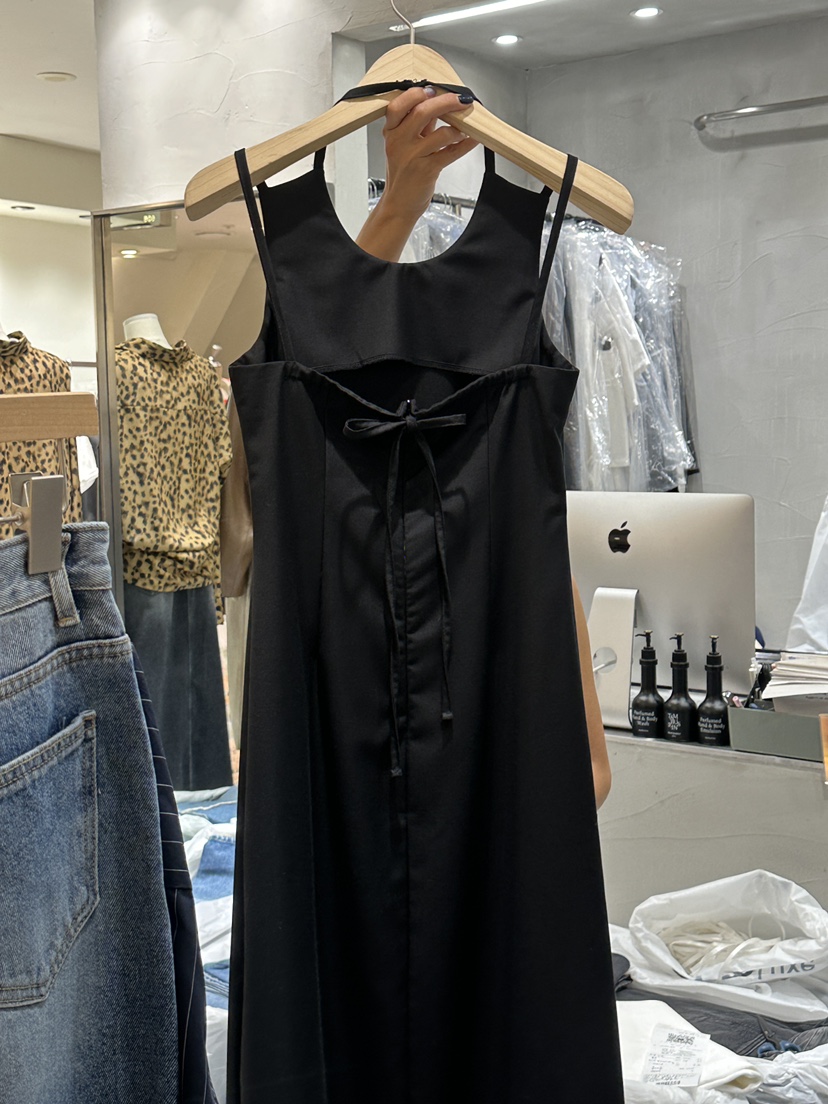 INSSENSE-A韓國直郵女裝新品熱賣人氣24春夏連衣裙羊毛超長INSSENSE-A連衣裙
