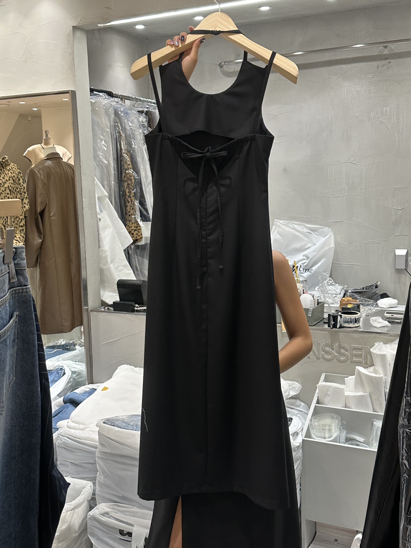 INSSENSE-A韓國直郵女裝新品熱賣人氣24春夏連衣裙羊毛超長INSSENSE-A連衣裙