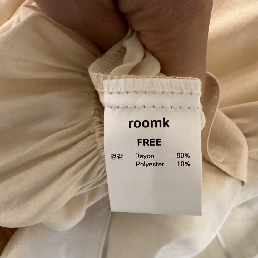 ROOM K直郵韓國代購女裝新款時尚真品人氣熱賣休閑連衣裙V領ROOM K連衣裙