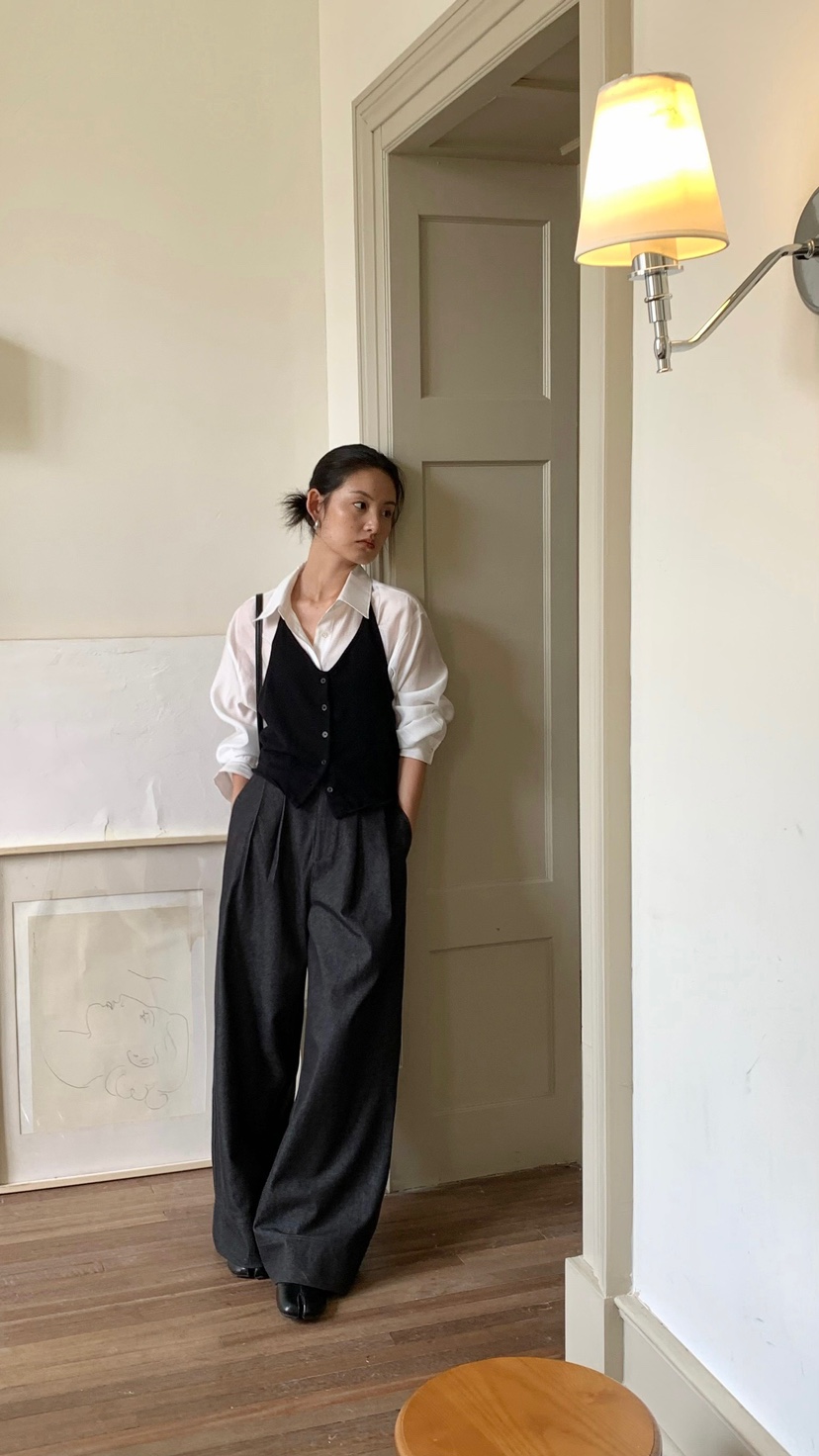 HER韓國直郵東大門代購女裝新品推薦職業時尚休閑熱賣吊帶背心HER吊帶/背心