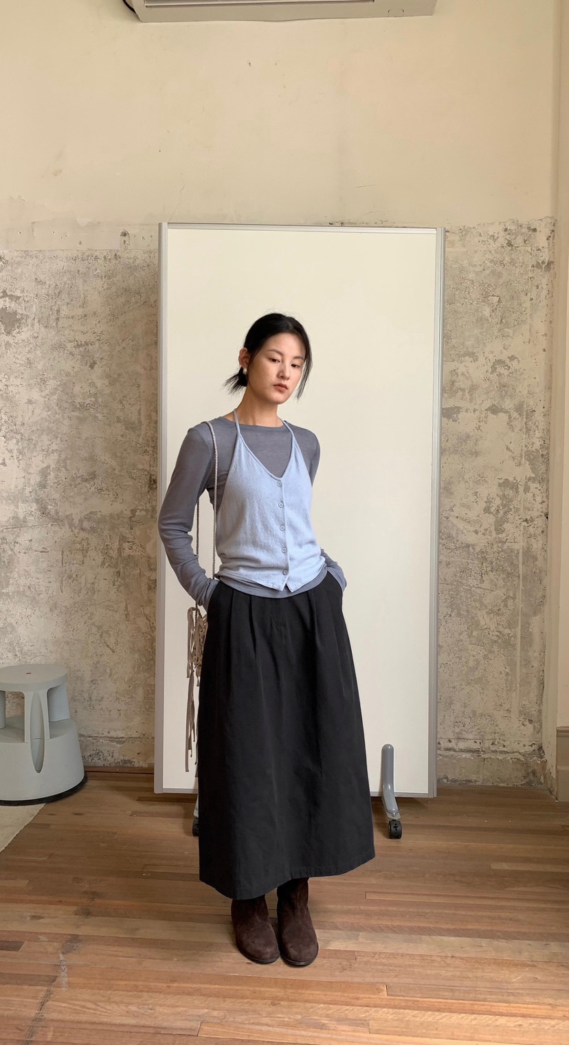 HER韓國直郵東大門代購女裝新品推薦職業時尚休閑熱賣吊帶背心HER吊帶/背心