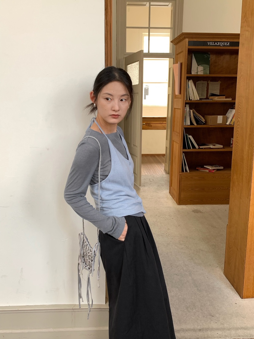 HER韓國直郵東大門代購女裝新品推薦職業時尚休閑熱賣吊帶背心HER吊帶/背心