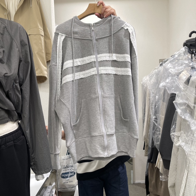 VILLABUTTON直郵韓國代購女裝新款職業真品衛衣拉鏈蕾絲連帽VILLABUTTON衛衣