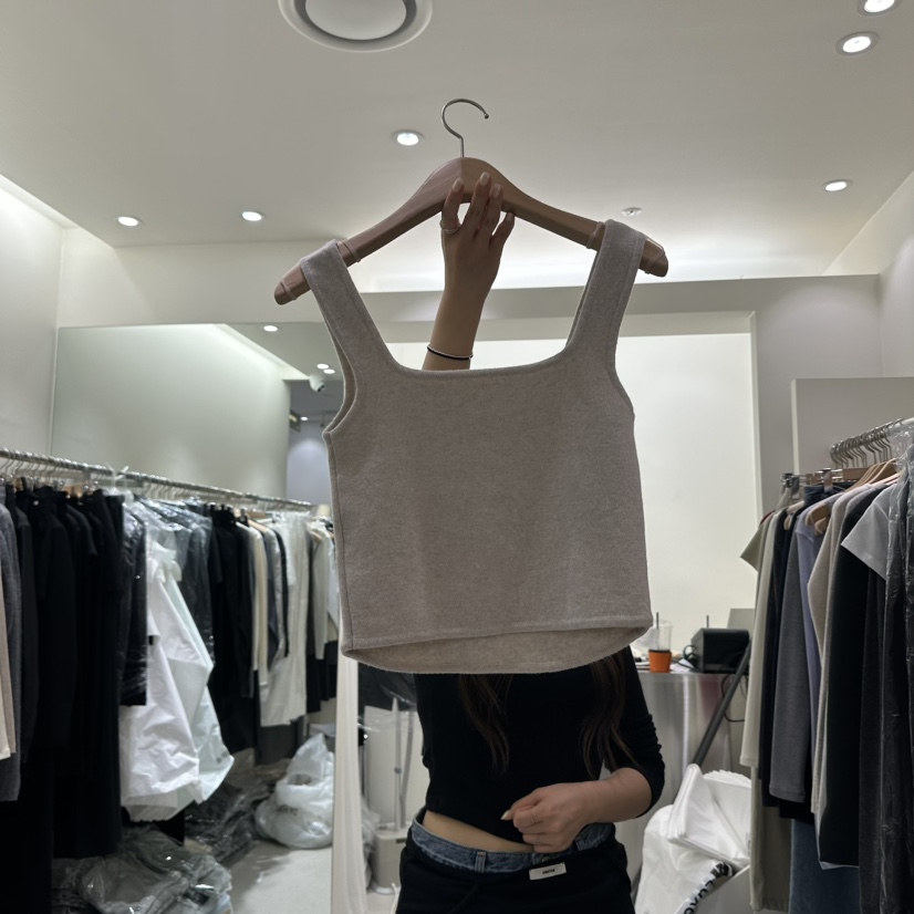 ZERO ZERO韓國直郵東大門實拍女裝新品職業人氣時尚吊帶背心ASHTOE吊帶/背心