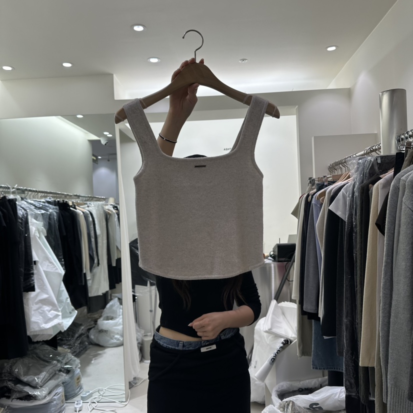 ZERO ZERO韓國直郵東大門實拍女裝新品職業人氣時尚吊帶背心ASHTOE吊帶/背心