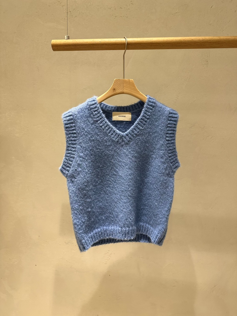 BAIE OUD/OFCEDRE韓國直郵女裝新款熱賣真品職業吊帶背心V領BAIE OUD/OFCEDRE吊帶/背心