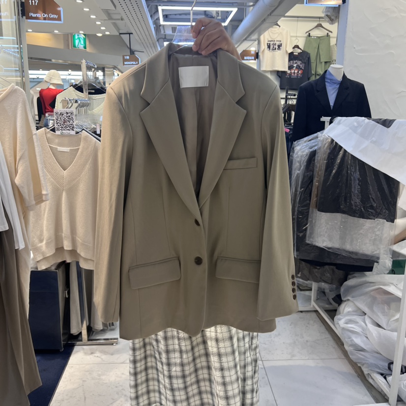 PLANTS ON GRAY韓國直郵東大門實拍女裝新品時尚熱賣夾克PLANTS ON GRAY夾克圖色2