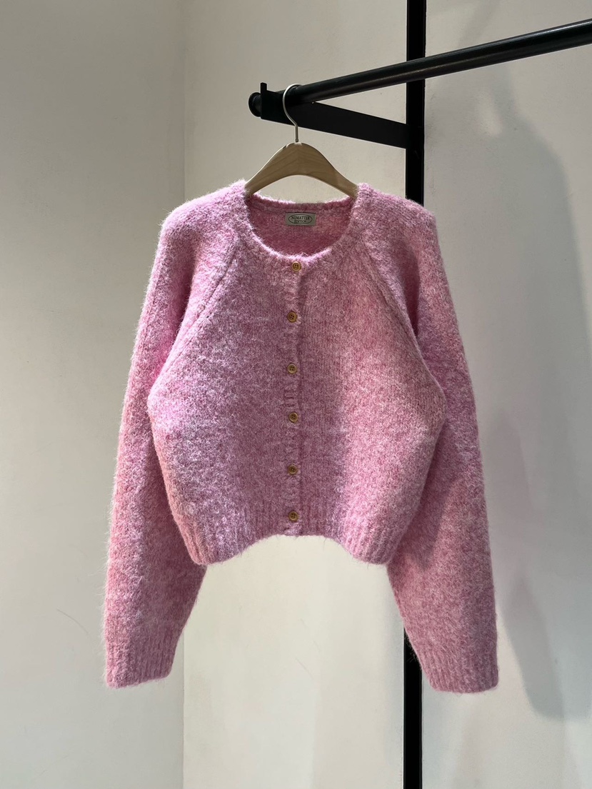 NOMATTER EDITION直郵韓國代購女裝新品熱賣職業真品針織衫NOMATTER EDITION(品牌名容易遭投訴請注意)針織衫