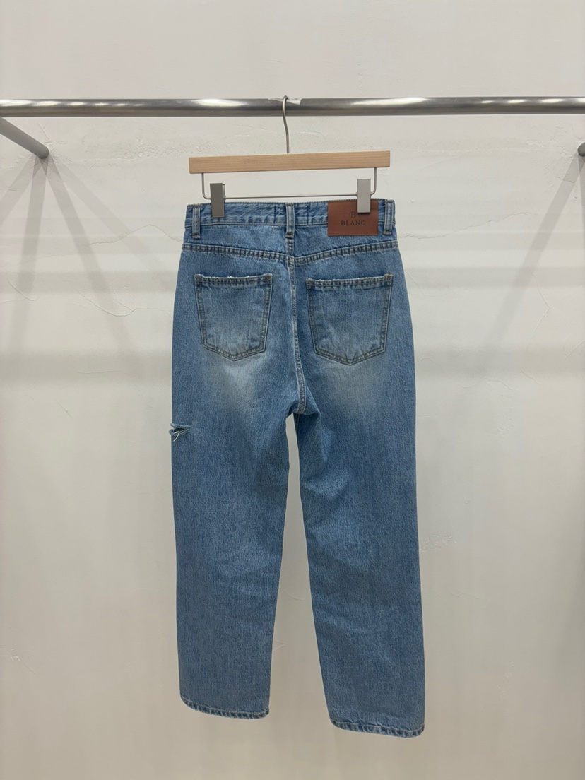 BLANC-A韓國直郵東大門實拍女裝新品人氣熱賣推薦休閑牛仔褲BLANC-A牛仔褲