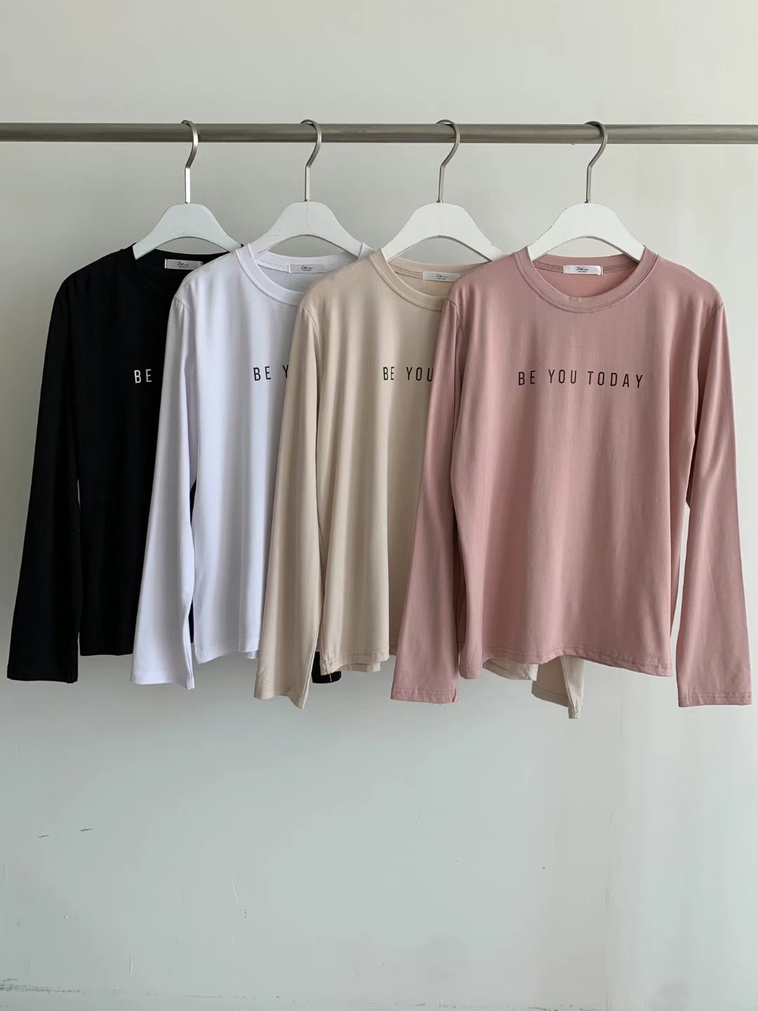 DOT BASIC韓國直郵東大門代購女裝新品人氣時尚休閑長袖T恤DOT BASIC長袖T恤圖色2左二色