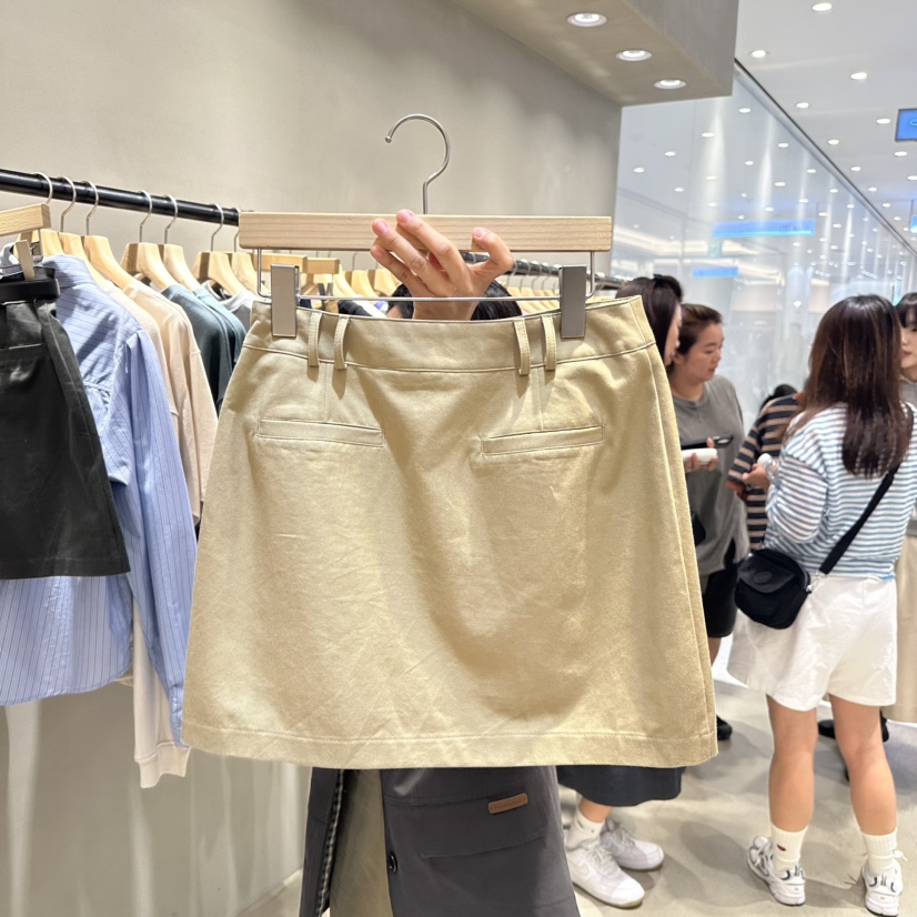 But ton/BOUTIQUE SEOUL韓國直郵東大門實拍女裝新款熱賣短裙But ton/BOUTIQUE SEOUL-P短裙