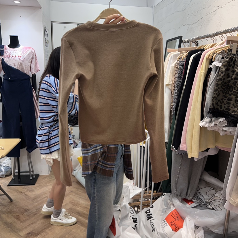 DE LINE韓國直郵東大門代購女裝新款推薦真品休閑時尚長袖T恤DE LINE長袖T恤