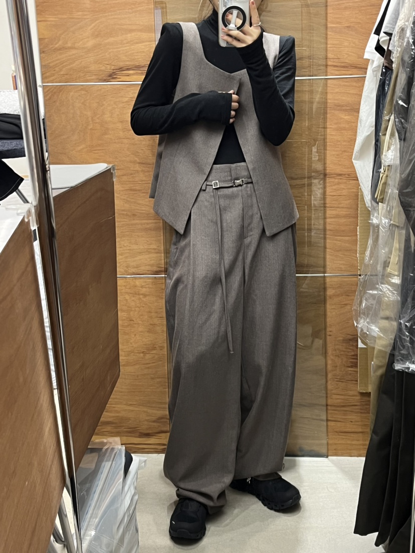 BEAMING SEOUL韓國直郵東大門代購女裝新款熱賣人氣吊帶背心BEAMING SEOUL吊帶/背心