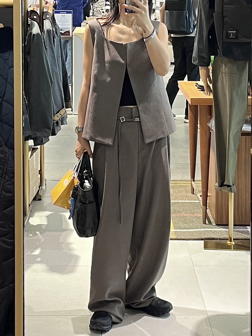 BEAMING SEOUL韓國直郵東大門代購女裝新款熱賣人氣吊帶背心BEAMING SEOUL吊帶/背心