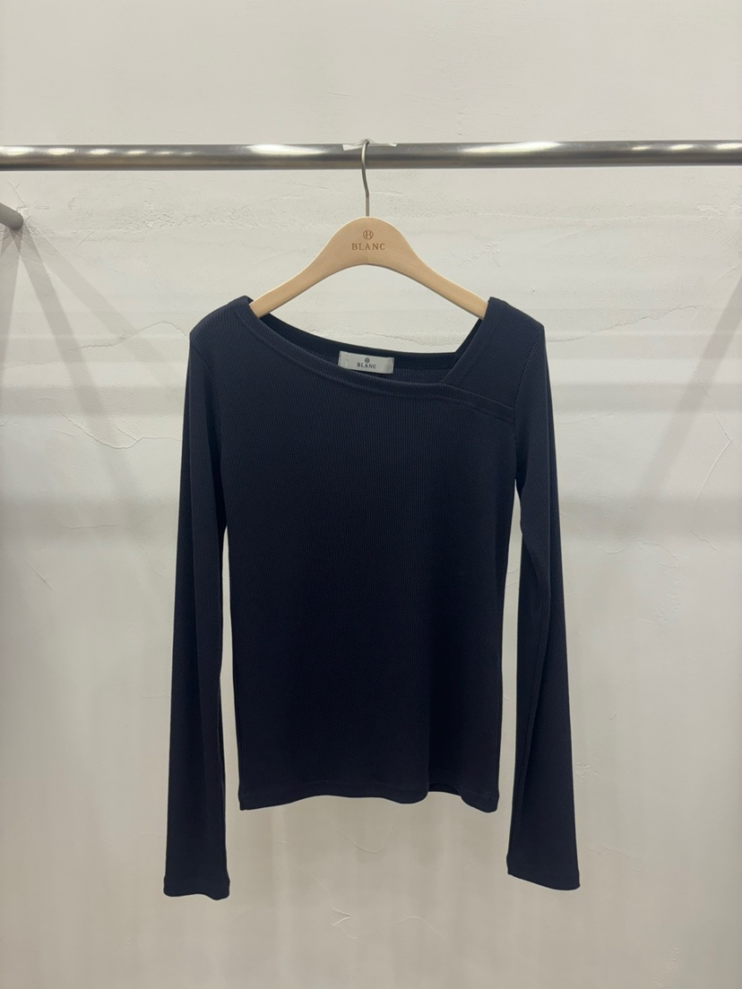 BLANC-A韓國直郵女裝新款時尚推薦人氣真品24秋冬長袖T恤BLANC-A長袖T恤圖色2