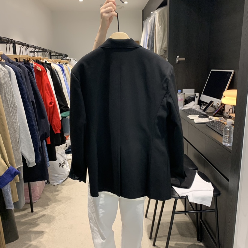 VASIL韓國直郵東大門實拍女裝新品職業時尚休閑熱賣推薦夾克VASIL夾克